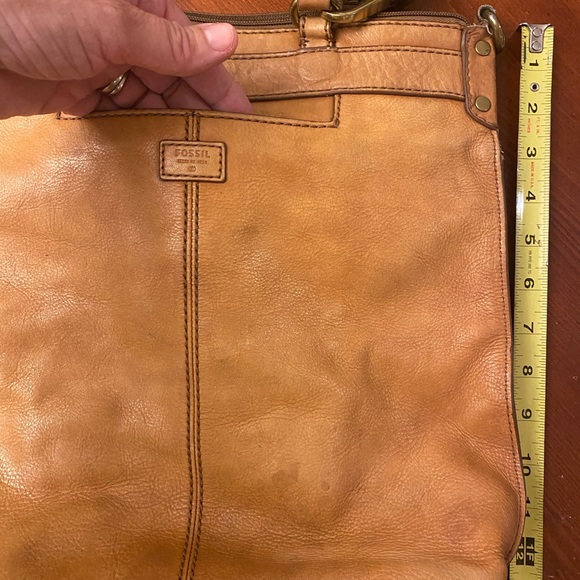 COPY - Fossil Crossbody Leather Bag - Picture 3 of 10
